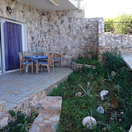 Το Πετρινο Villa Agia Marina Mikrolimanou Luaran gambar