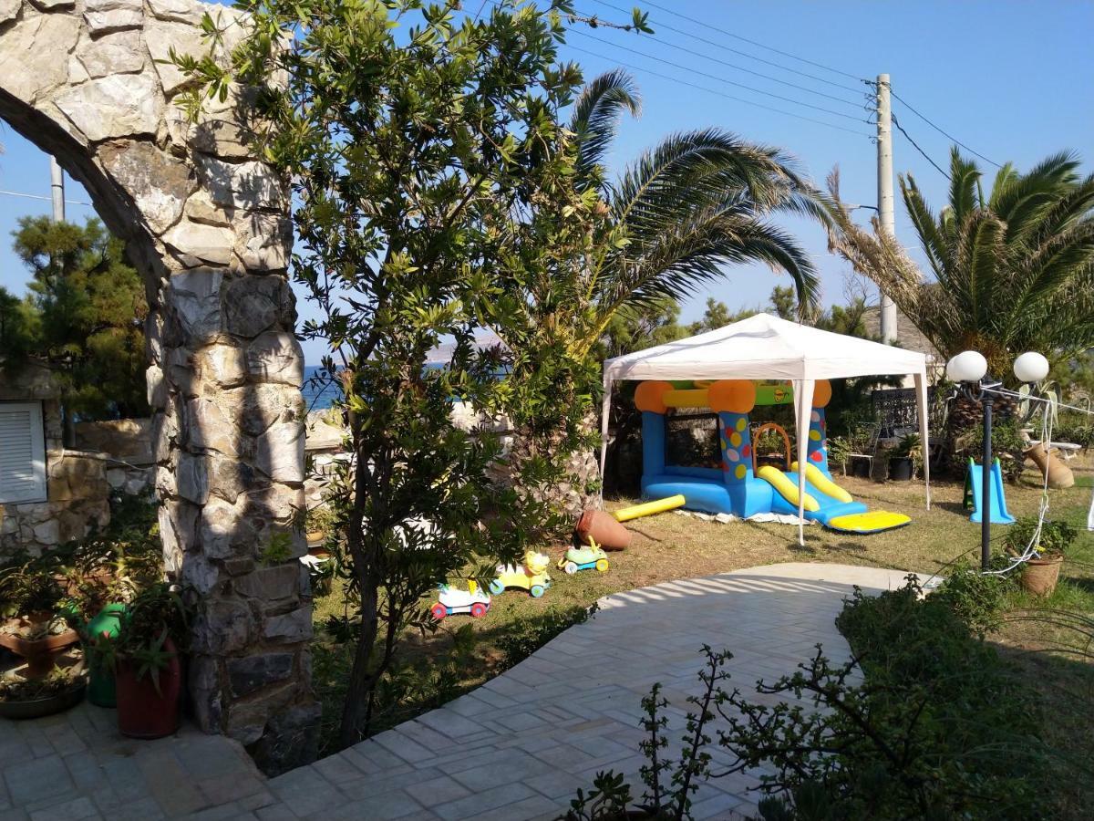 Το Πετρινο Villa Agia Marina Mikrolimanou Luaran gambar